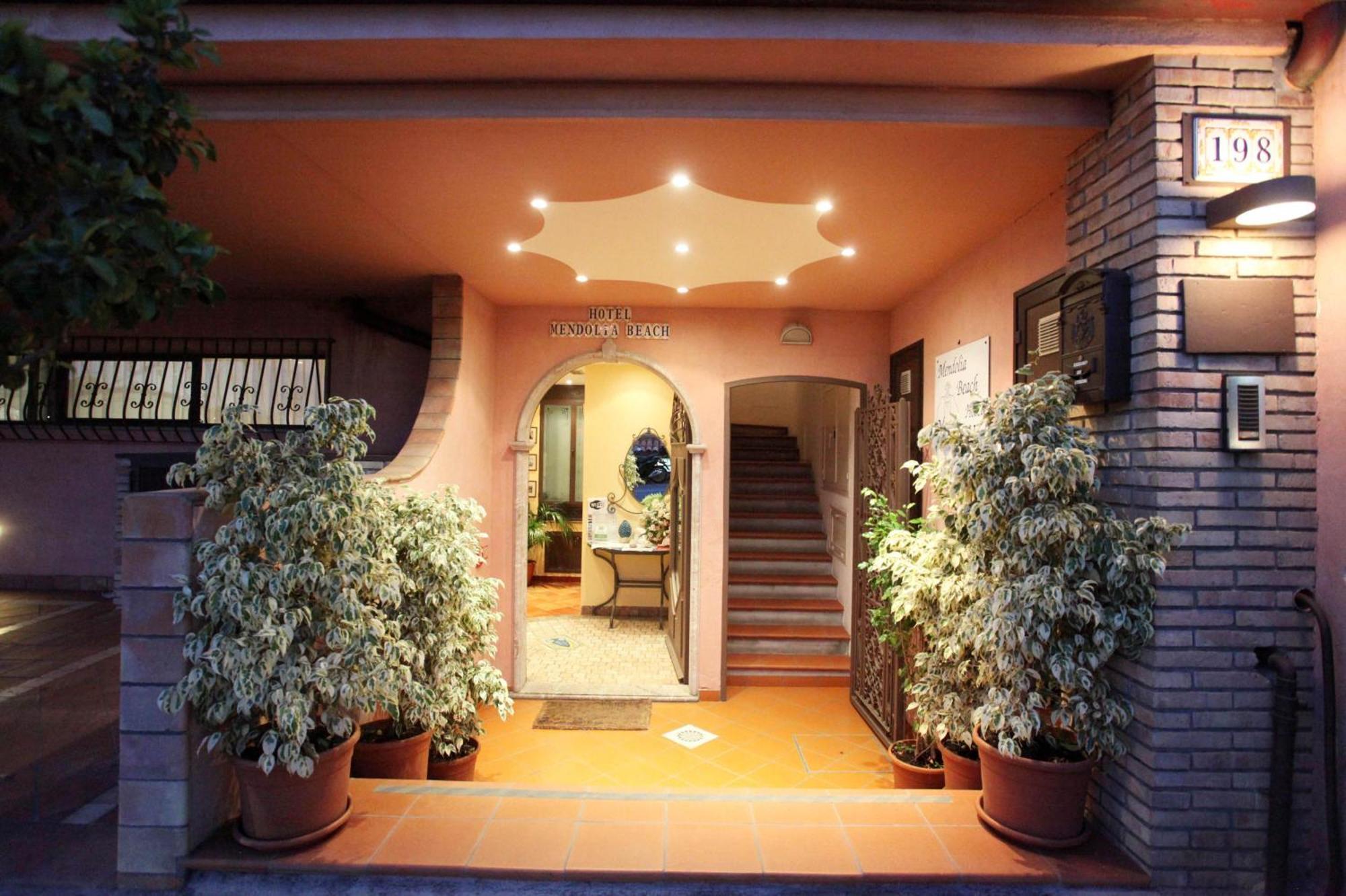 Mendolia Beach Hotel Taormina Exterior foto