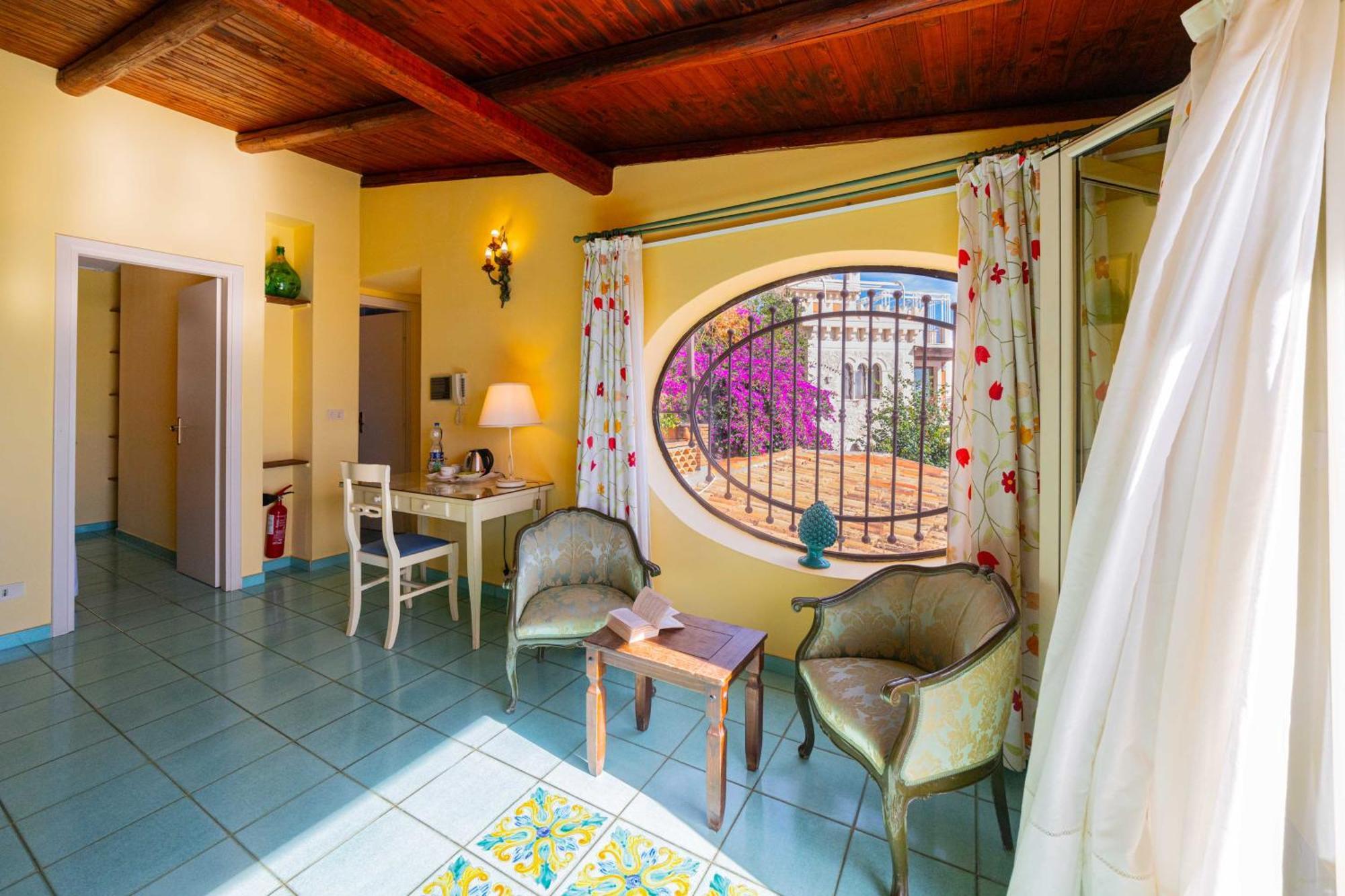 Mendolia Beach Hotel Taormina Habitación foto