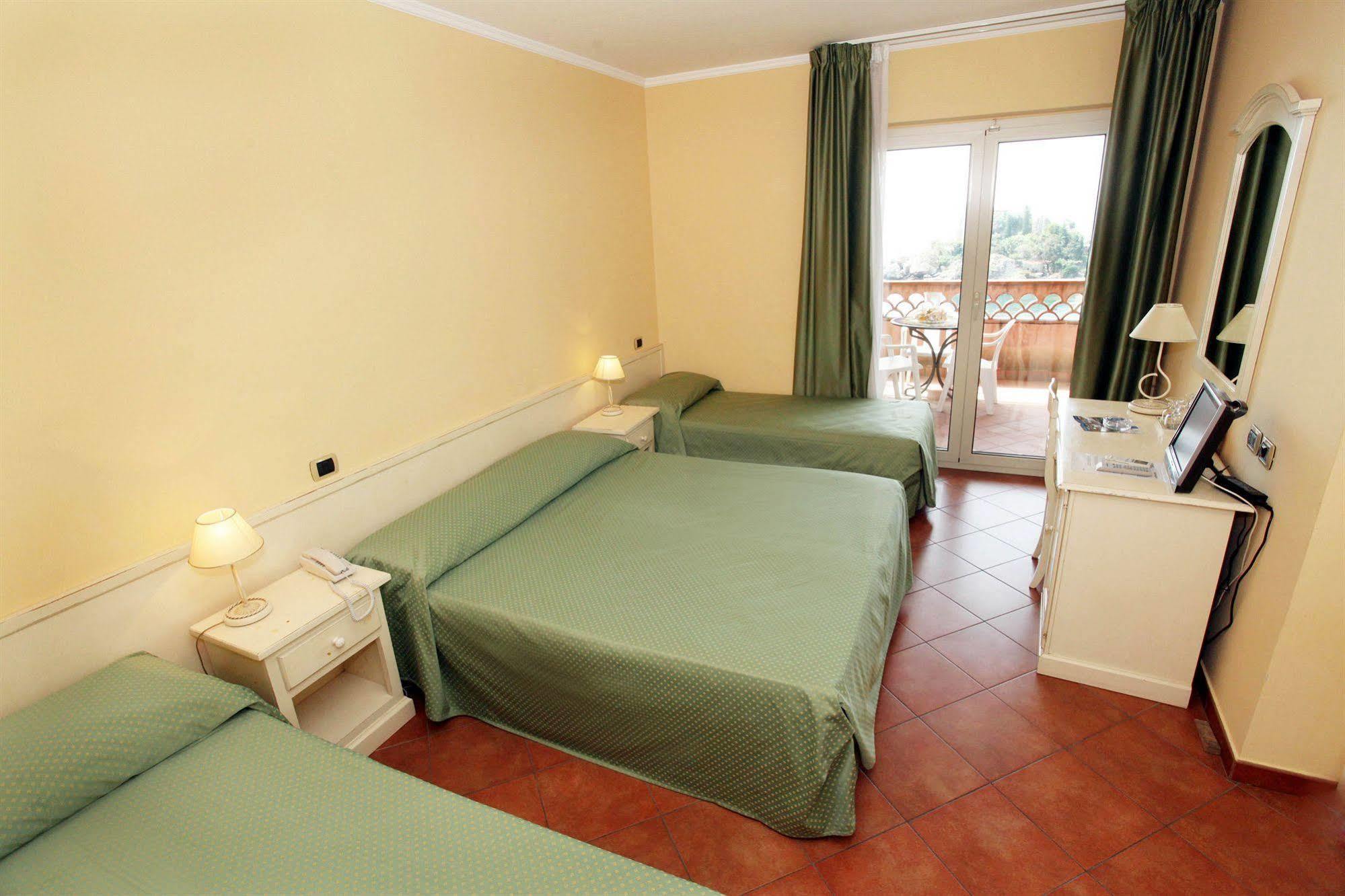 Mendolia Beach Hotel Taormina Exterior foto